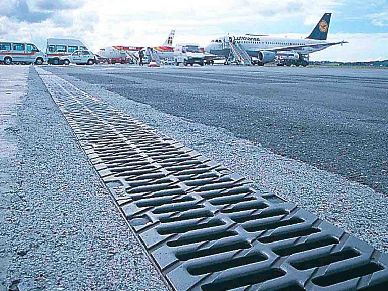 L' Aéroport  Madrid- Barajas