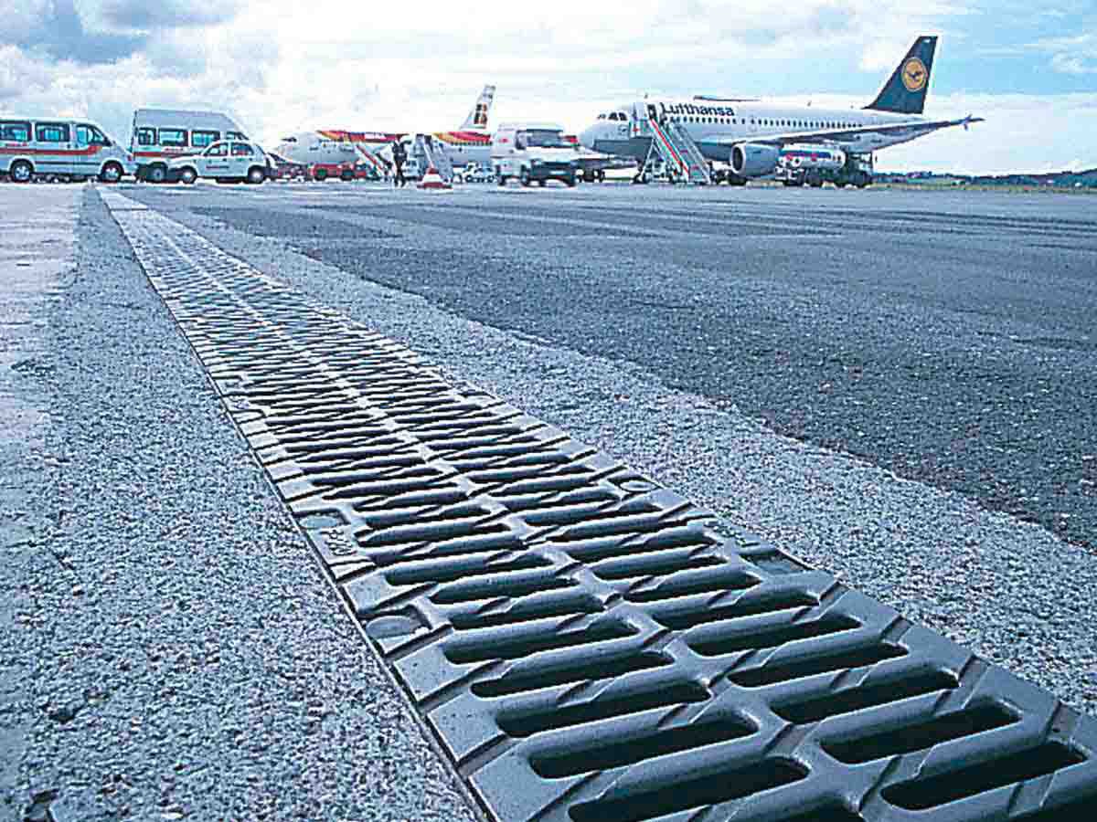 L' Aéroport  Madrid- Barajas